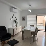 Qui-si-sana Seafront Appartement